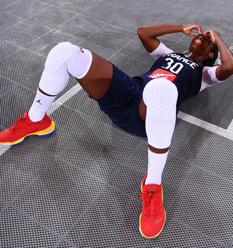 Ambitious Player Agency la clé de notre relation de travail agent sportif de basketball FFBB FIBA NBA Saint-Malo Bretagne France Mondial - Joueuse de basketball Victoria Majekdunmi